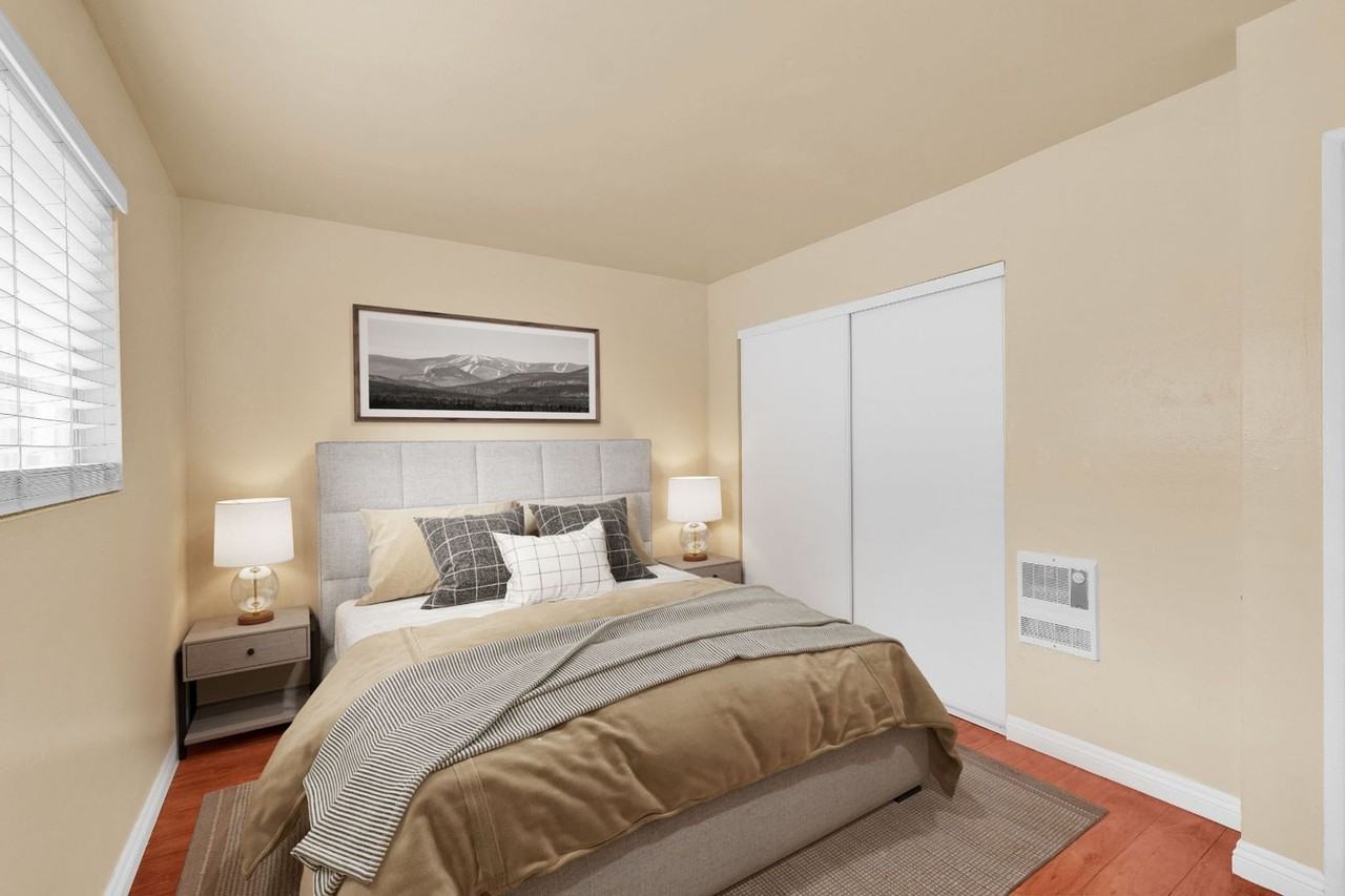 Ramona Garden Apartments - Photo 5 of 18