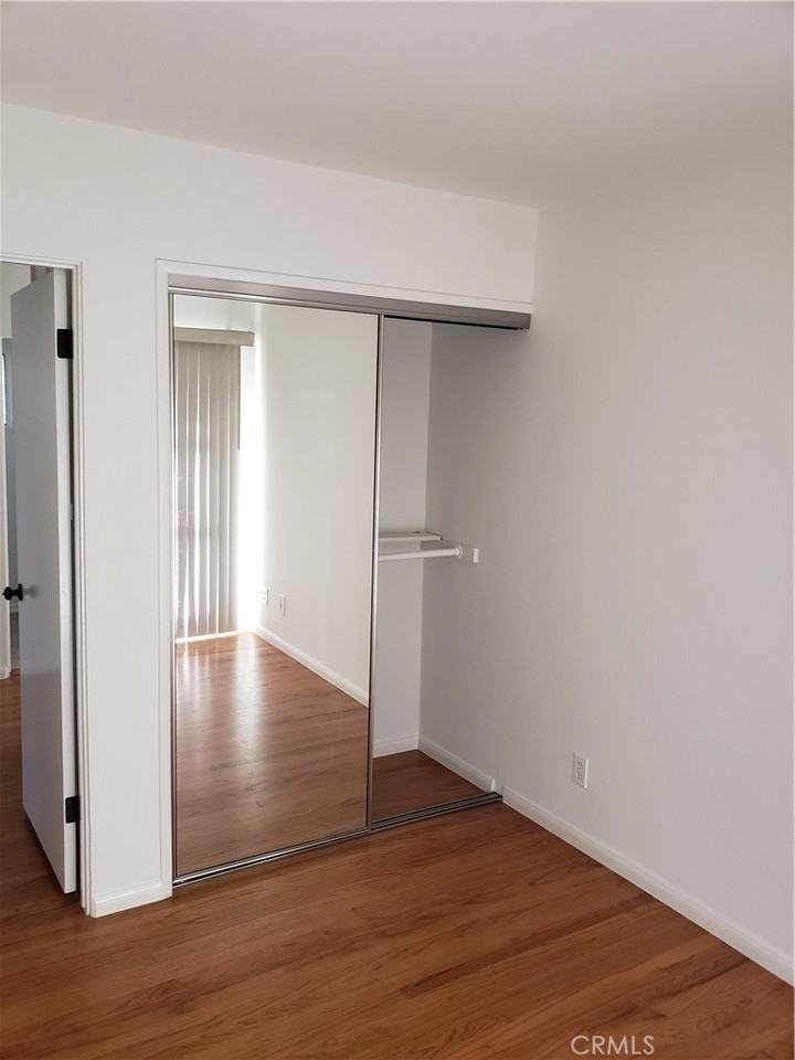 1816 Josie Ave - Photo 6 of 15