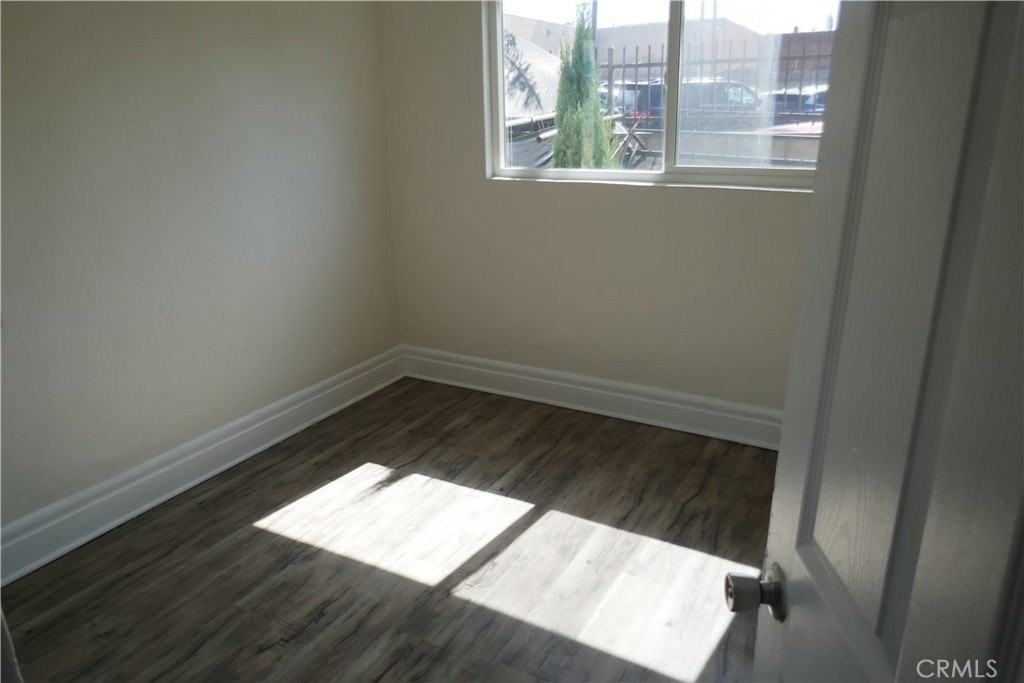 132 N Ditman Ave - Photo 4 of 6