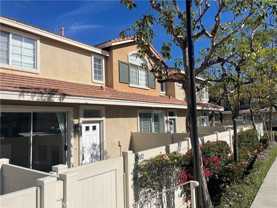 8460 E Tioga Way - Photo 1 of 1