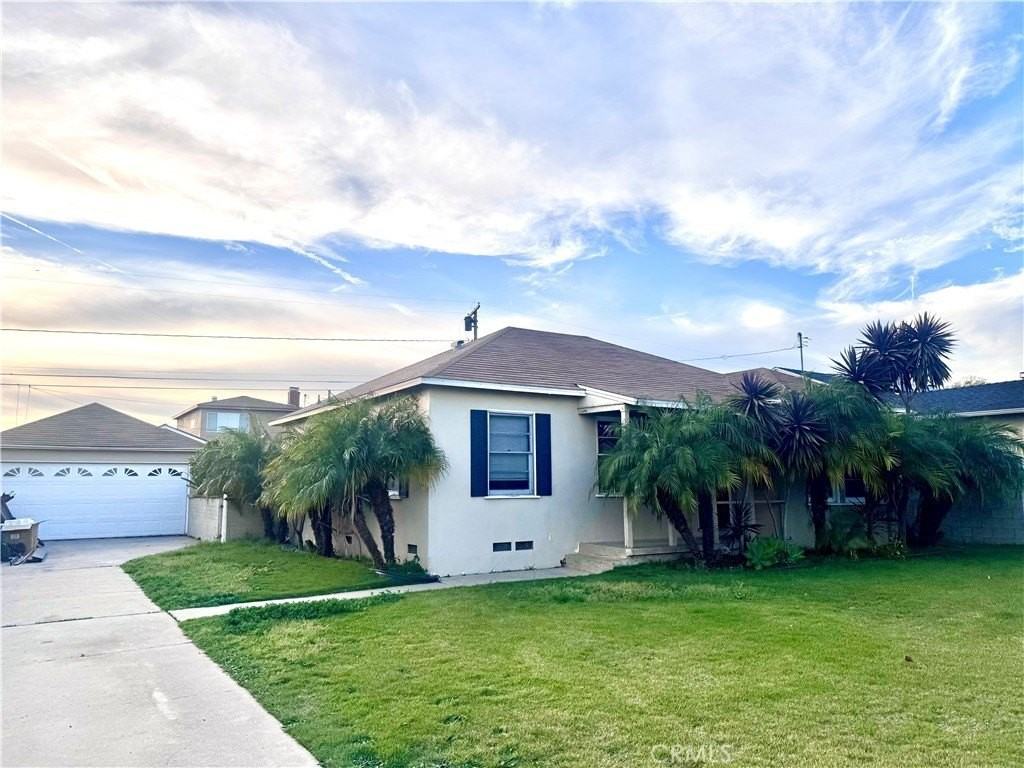 15523 Ruthelen St - Photo 2 of 9