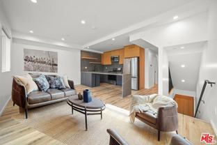 849 N Mariposa Ave #1-2 - Photo 1 of 1