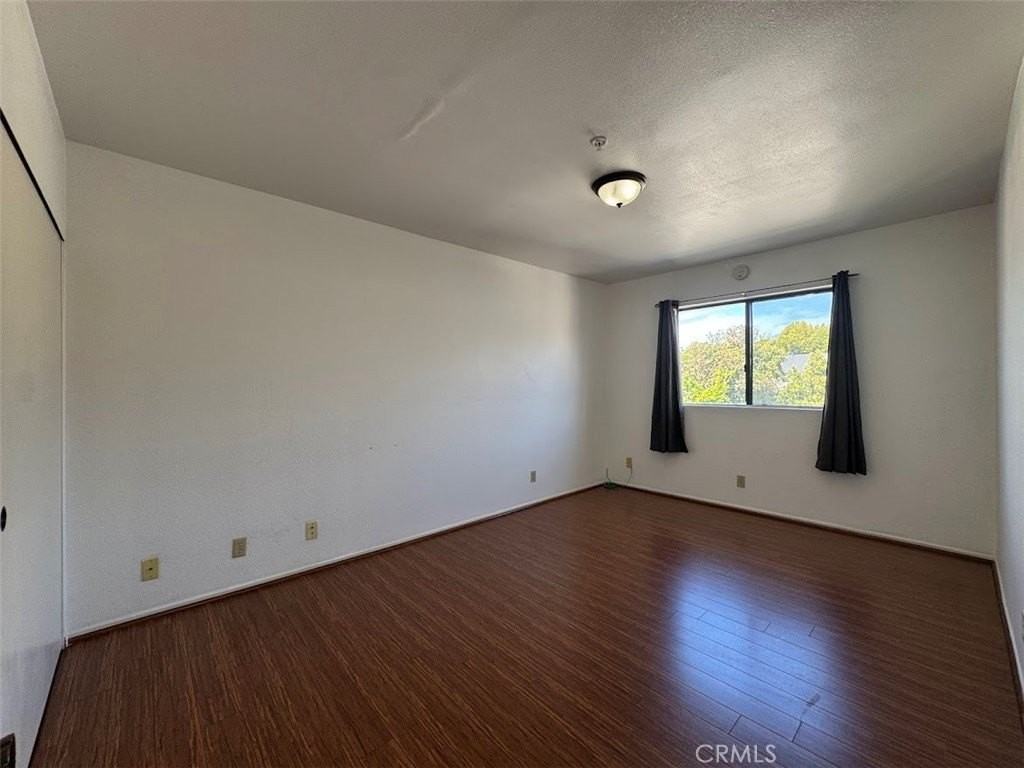 77 N Holliston Ave - Photo 7 of 11