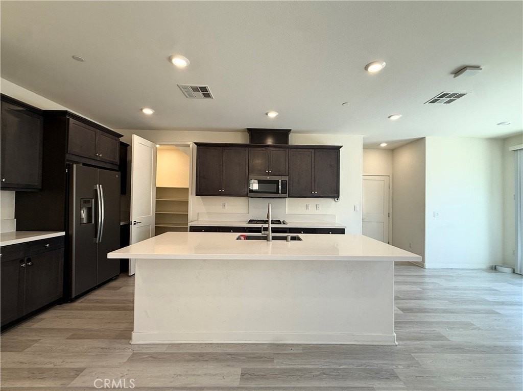 2317 Sunflower Ct - Photo 6 of 16