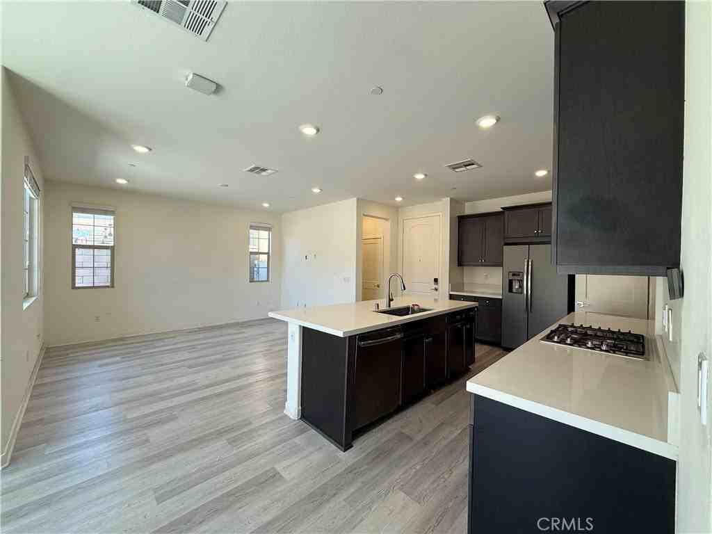 2317 Sunflower Ct - Photo 7 of 16