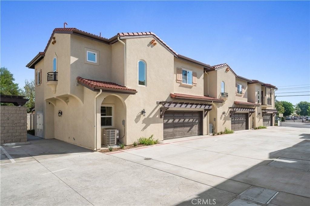 961 E Phillips Blvd #01 - Photo 5 of 14