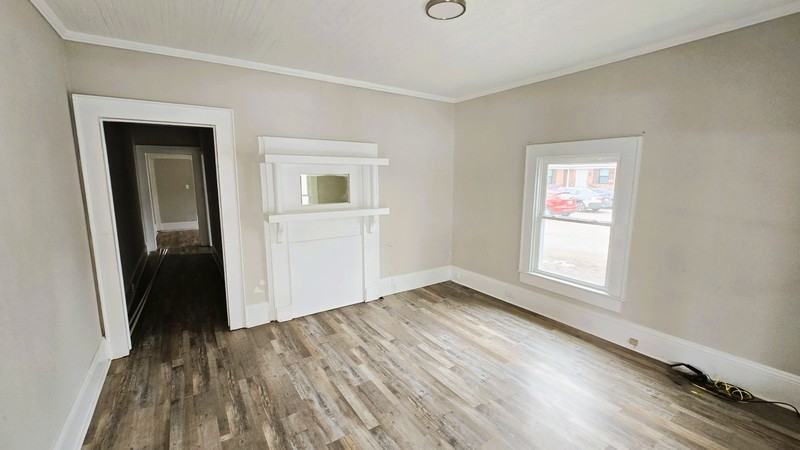 608 Arrington Ave - Photo 3 of 9