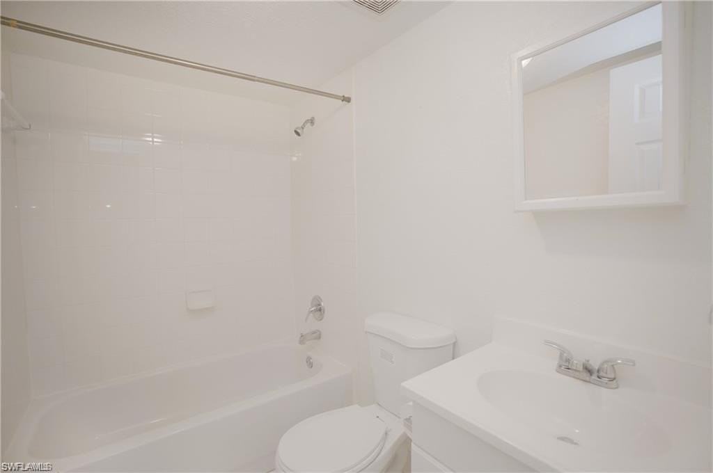4635 Bayshore Dr #P7 - Photo 5 of 26