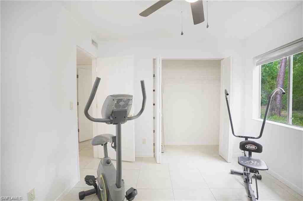 4635 Bayshore Dr #P7 - Photo 6 of 26