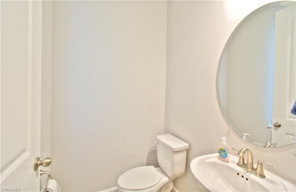 4558 Arboretum Cir Unit 102 - Photo 5 of 35