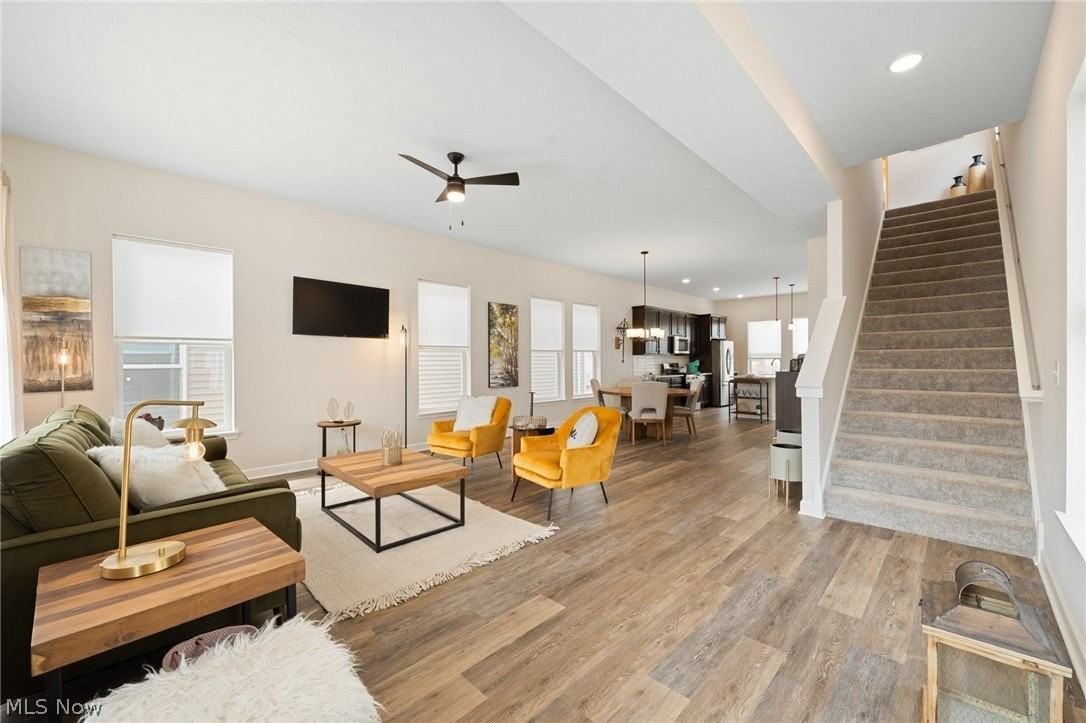 2250 E 100th St - Photo 3 of 24