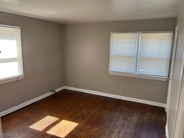 1736 Spring Ave Ne - Photo 2 of 7