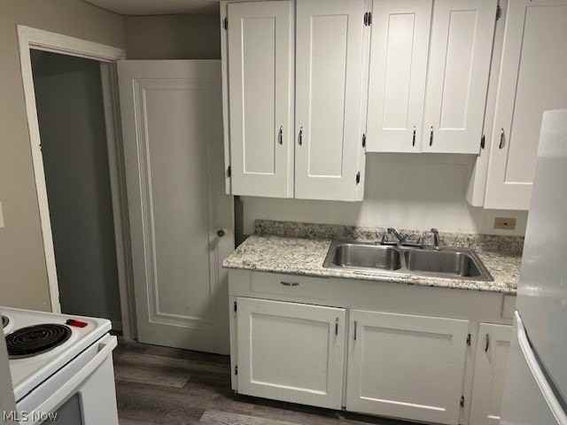 1736 Spring Ave Ne - Photo 5 of 7