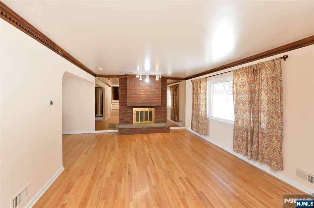 79 Grand Blvd - Photo 5 of 32