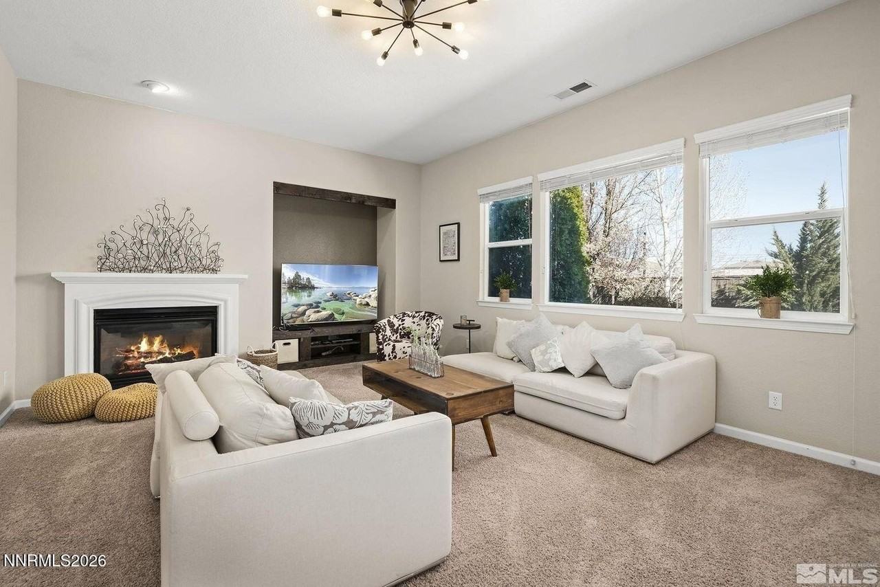 735 Sienna Park Dr - Photo 6 of 24