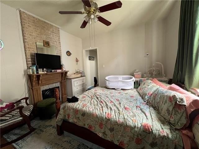 620 Webster St - Photo 6 of 9