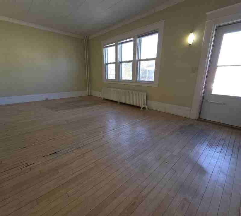 115 E Parkway Ave - Photo 6 of 25