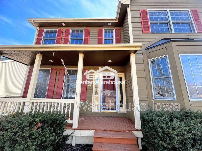 6874 Dakota Dr - Photo 2 of 26