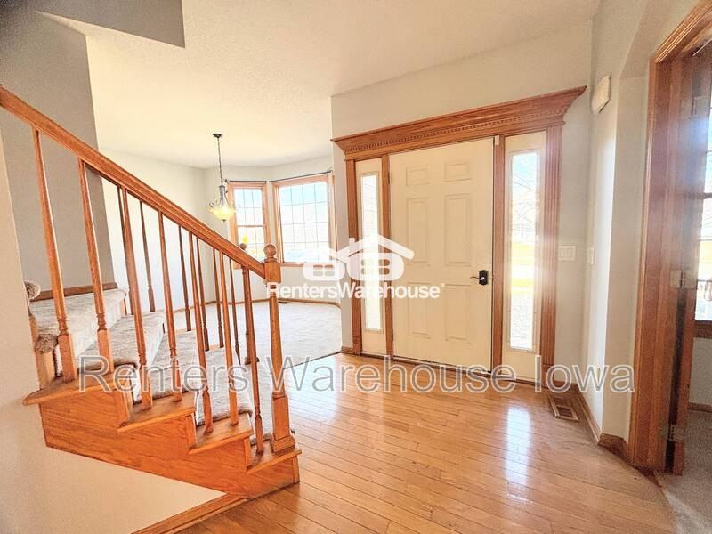 6874 Dakota Dr - Photo 3 of 26