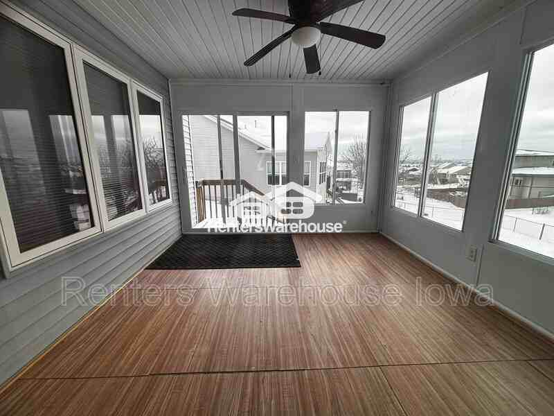 6914 Aubrey Ct - Photo 7 of 23