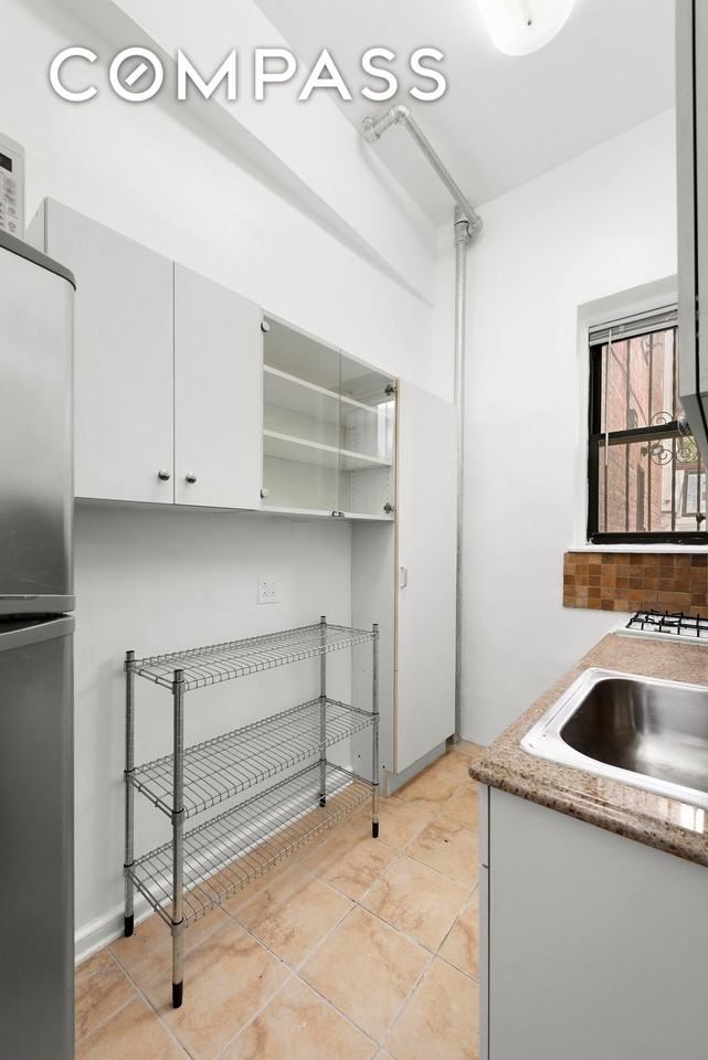 15934 Riverside Dr W #1F90 - Photo 4 of 14