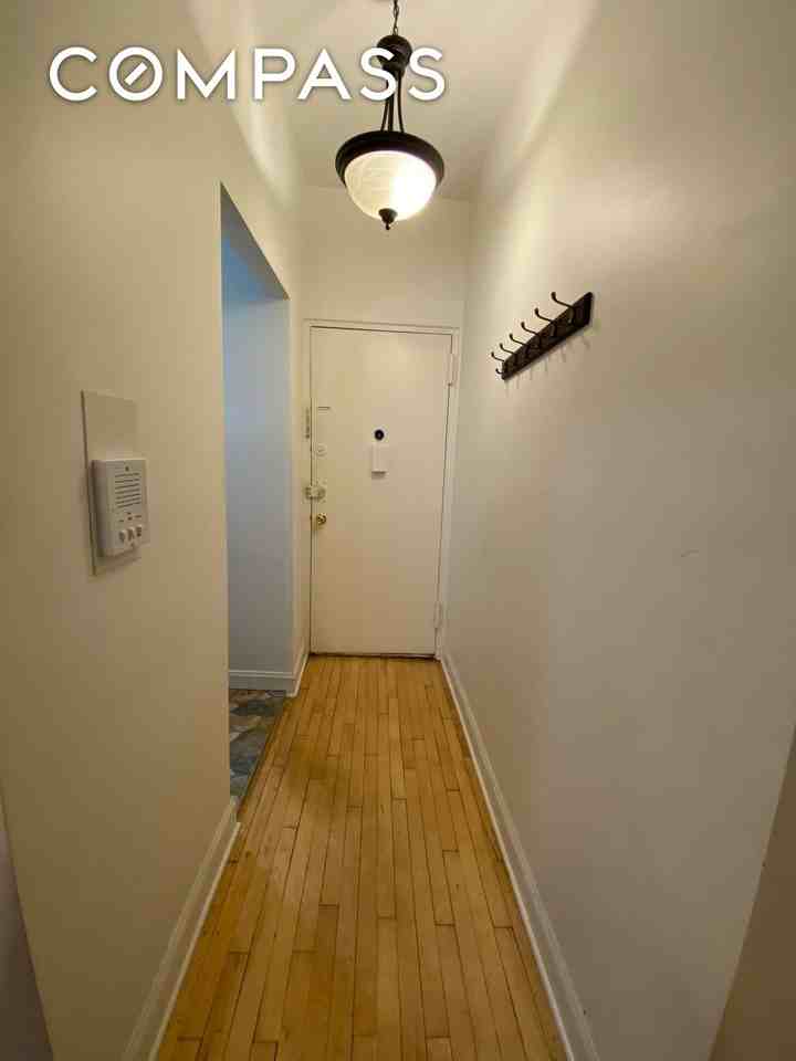 350 W 56th St #3C - Photo 7 of 22