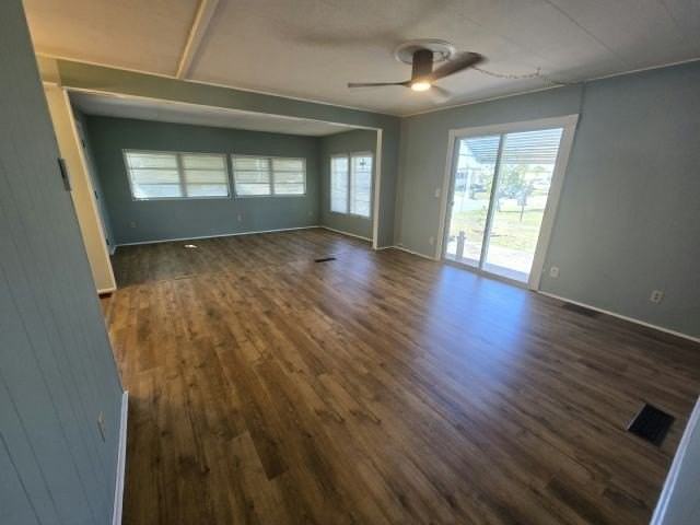 303 50th Avenue Plz W #95 - Photo 3 of 6