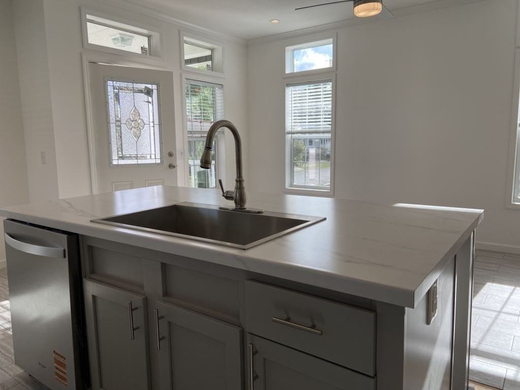 344 Heritage Blvd #0402 - Photo 5 of 22
