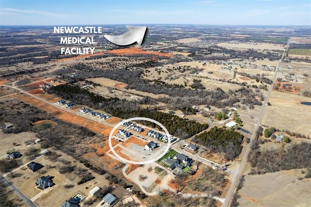 18817 Selah Way - Photo 6 of 48