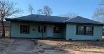 featured image of 1524 Broadway Ave