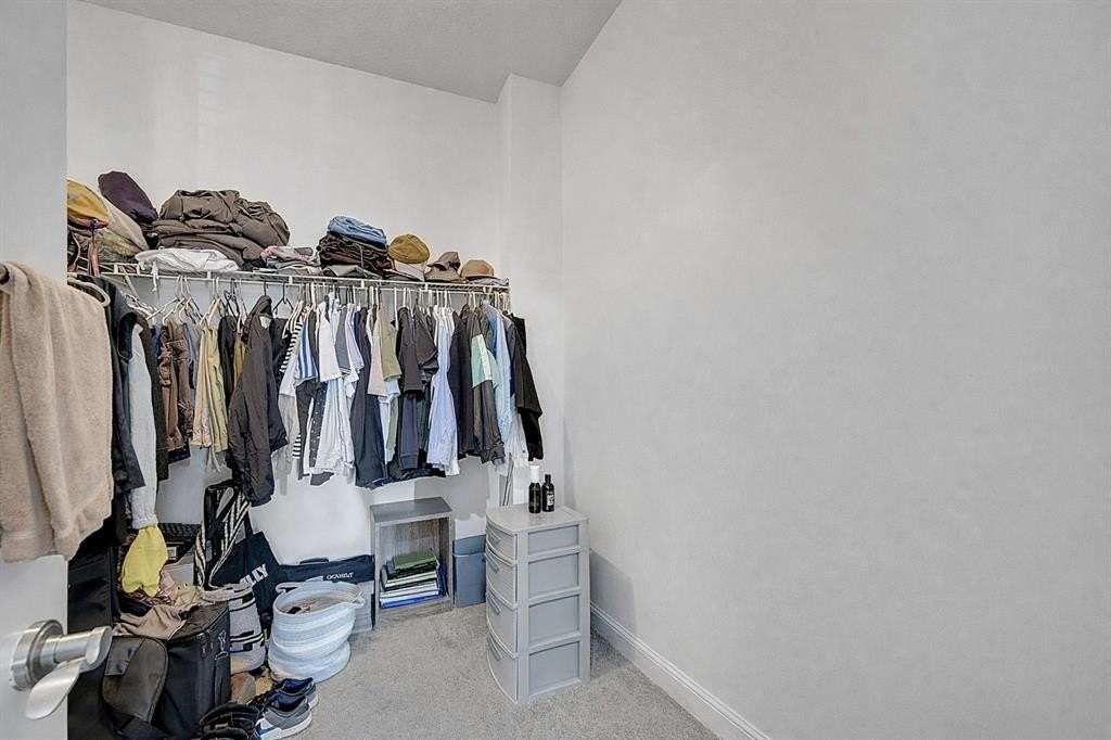 1614 Ne 9th St - Photo 7 of 42