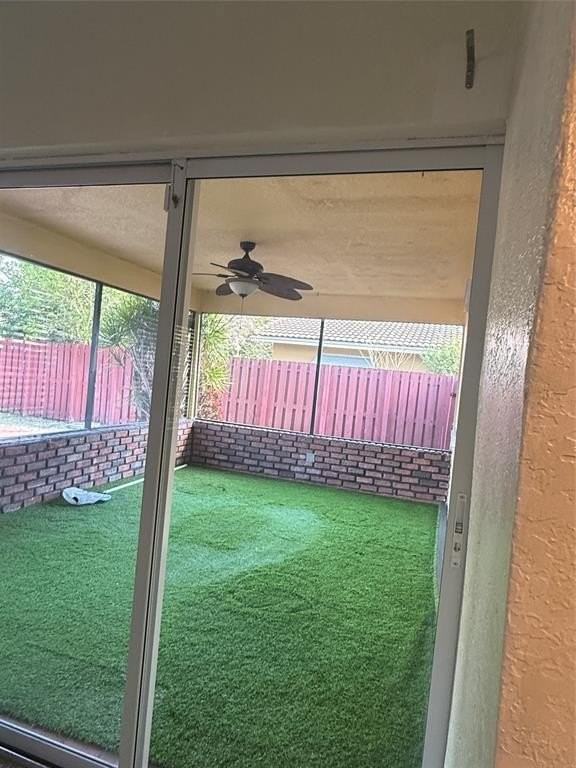 3790 Nw 78th Ter - Photo 5 of 10