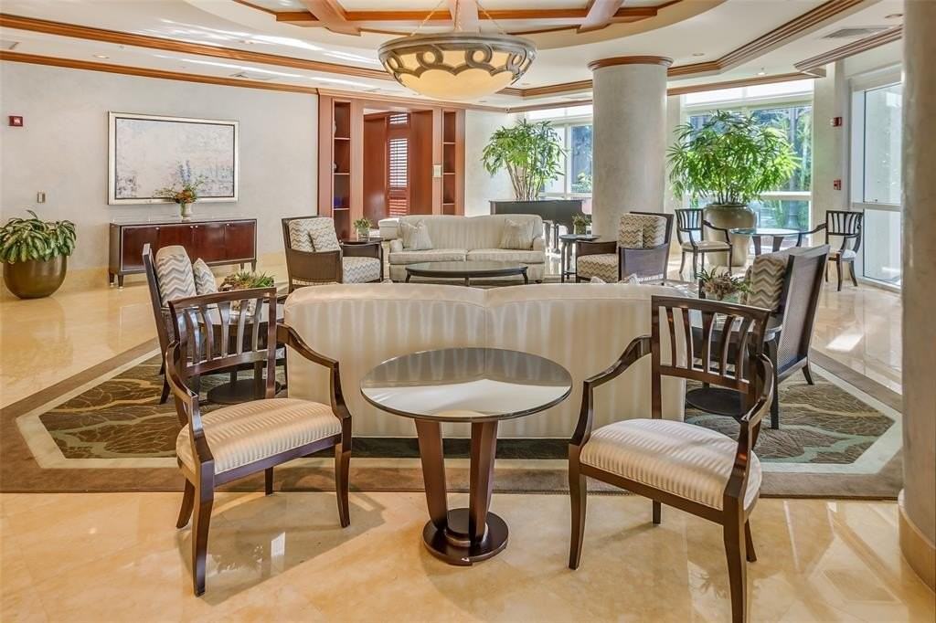 347 N New River Dr E #2601 - Photo 6 of 28