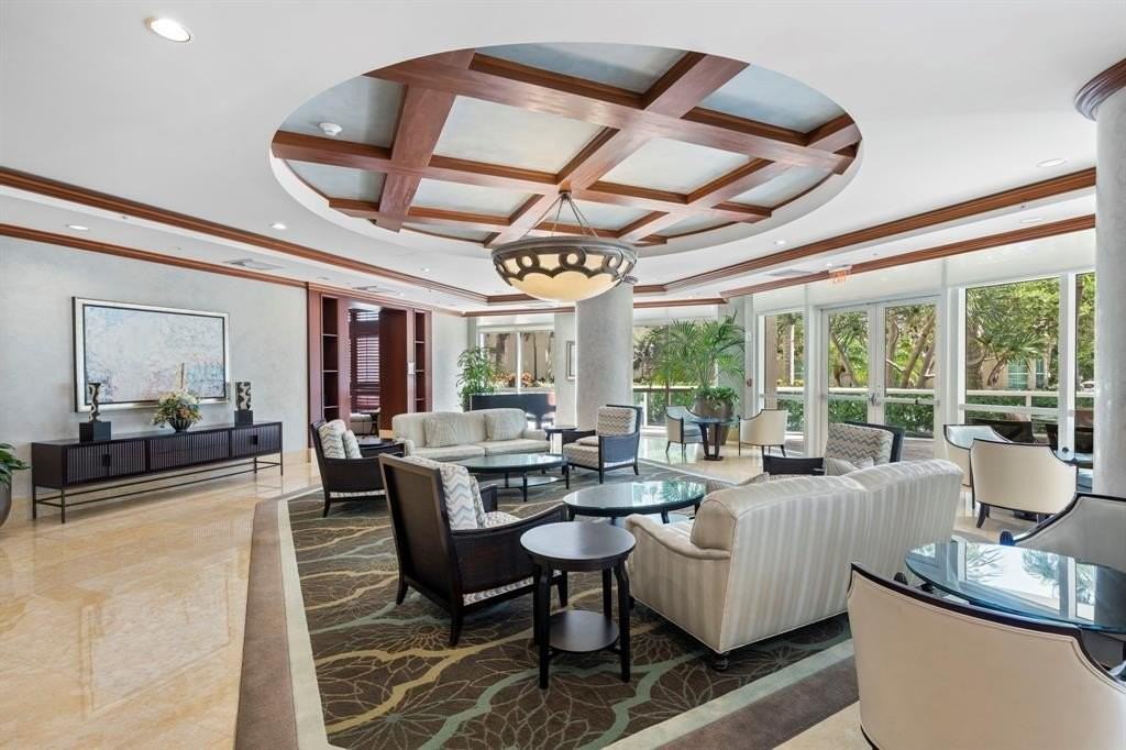 347 N New River Dr E #2601 - Photo 7 of 28