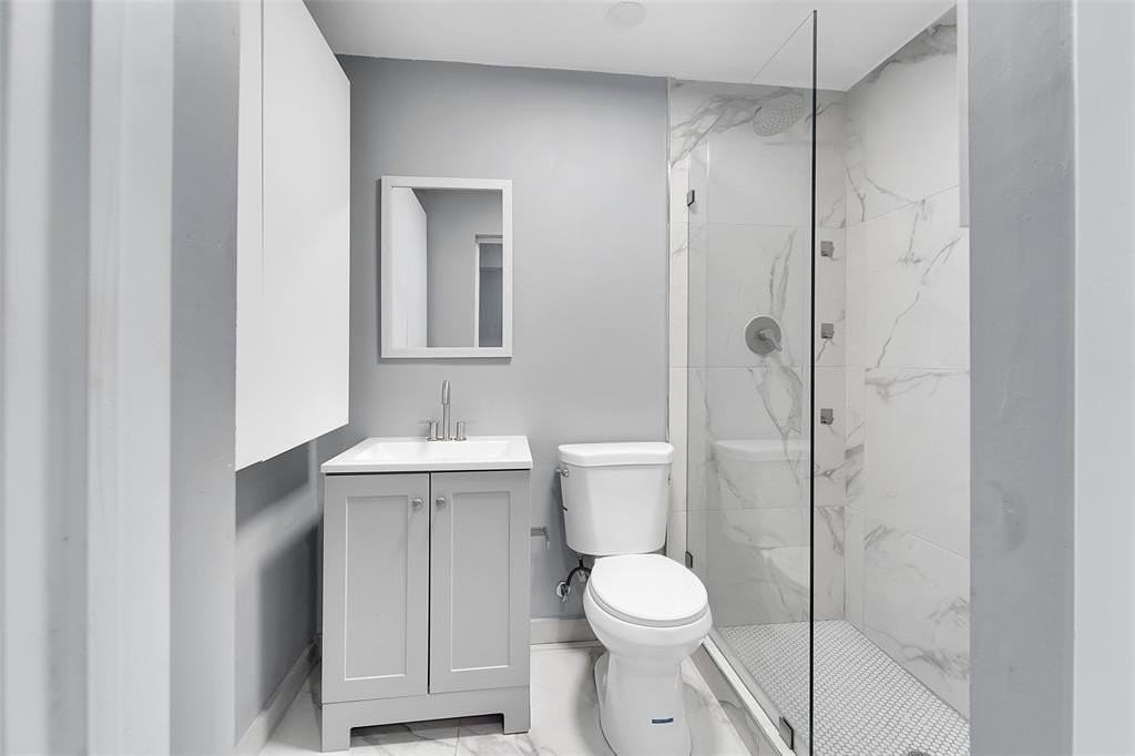 4681 Sw 43rd Ter - Photo 4 of 23