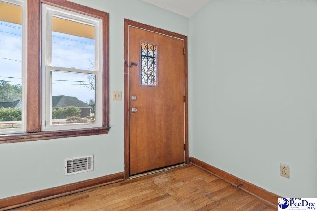 2101 W Mccown Dr - Photo 6 of 36