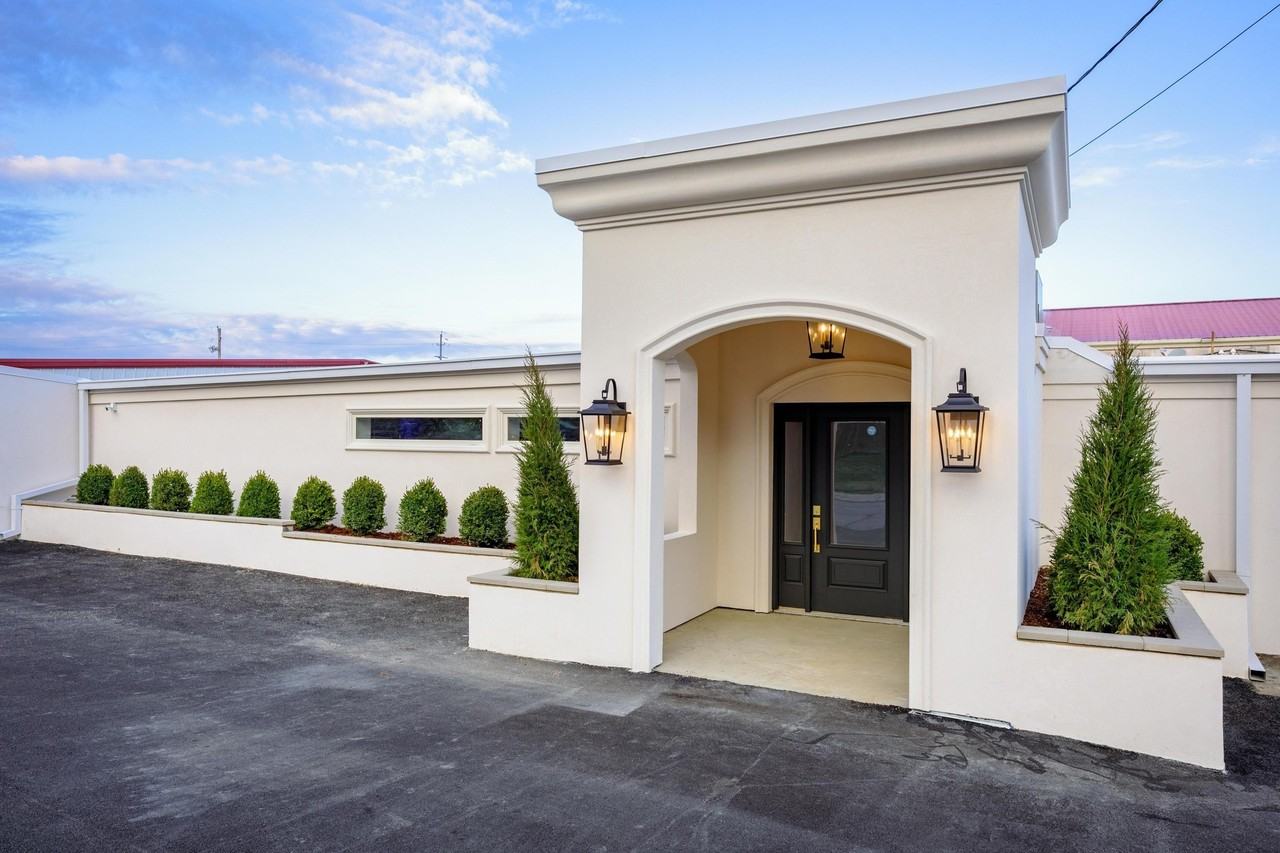 265 Trunk St Ne - Photo 3 of 45