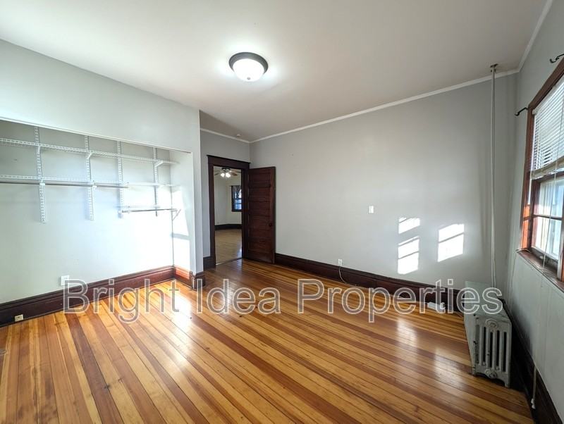 869 Geranium Ave E - Photo 4 of 7