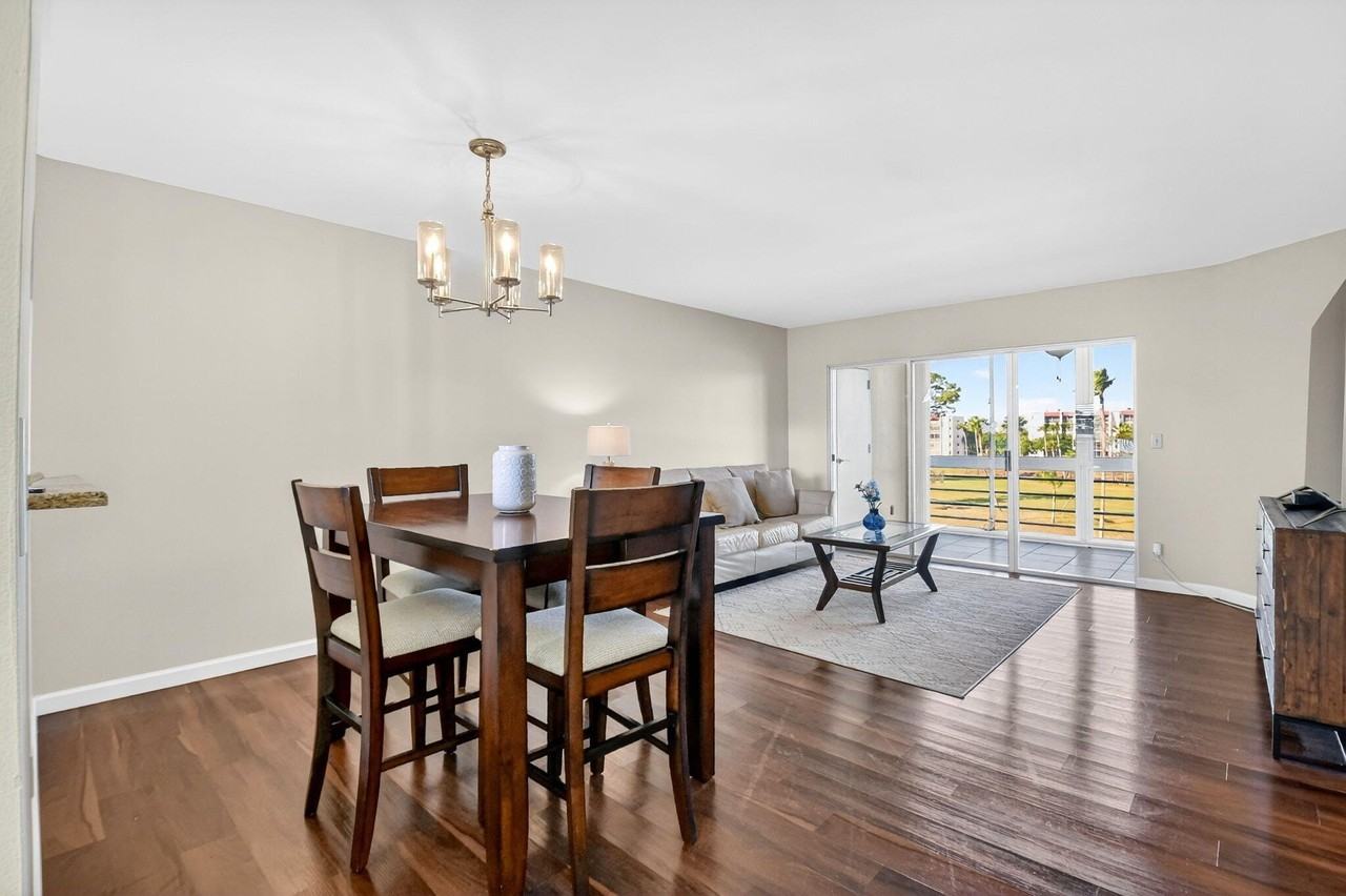 3661 Via Poinciana #410 - Photo 7 of 50