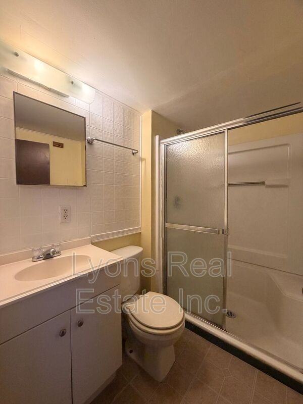 2016 Queen St - Photo 7 of 9