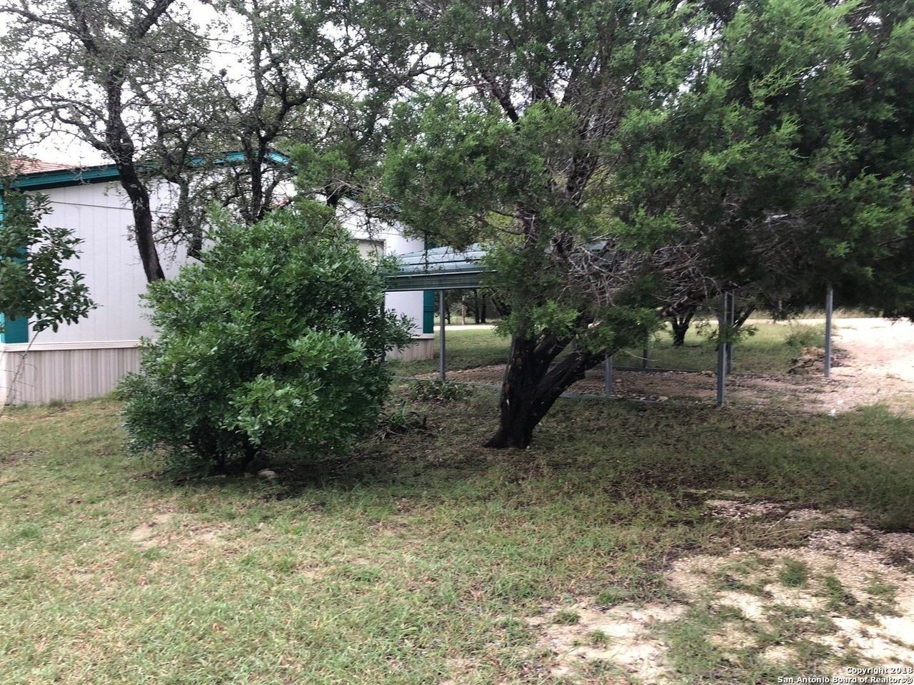 403 Los Indios Rd - Photo 6 of 20