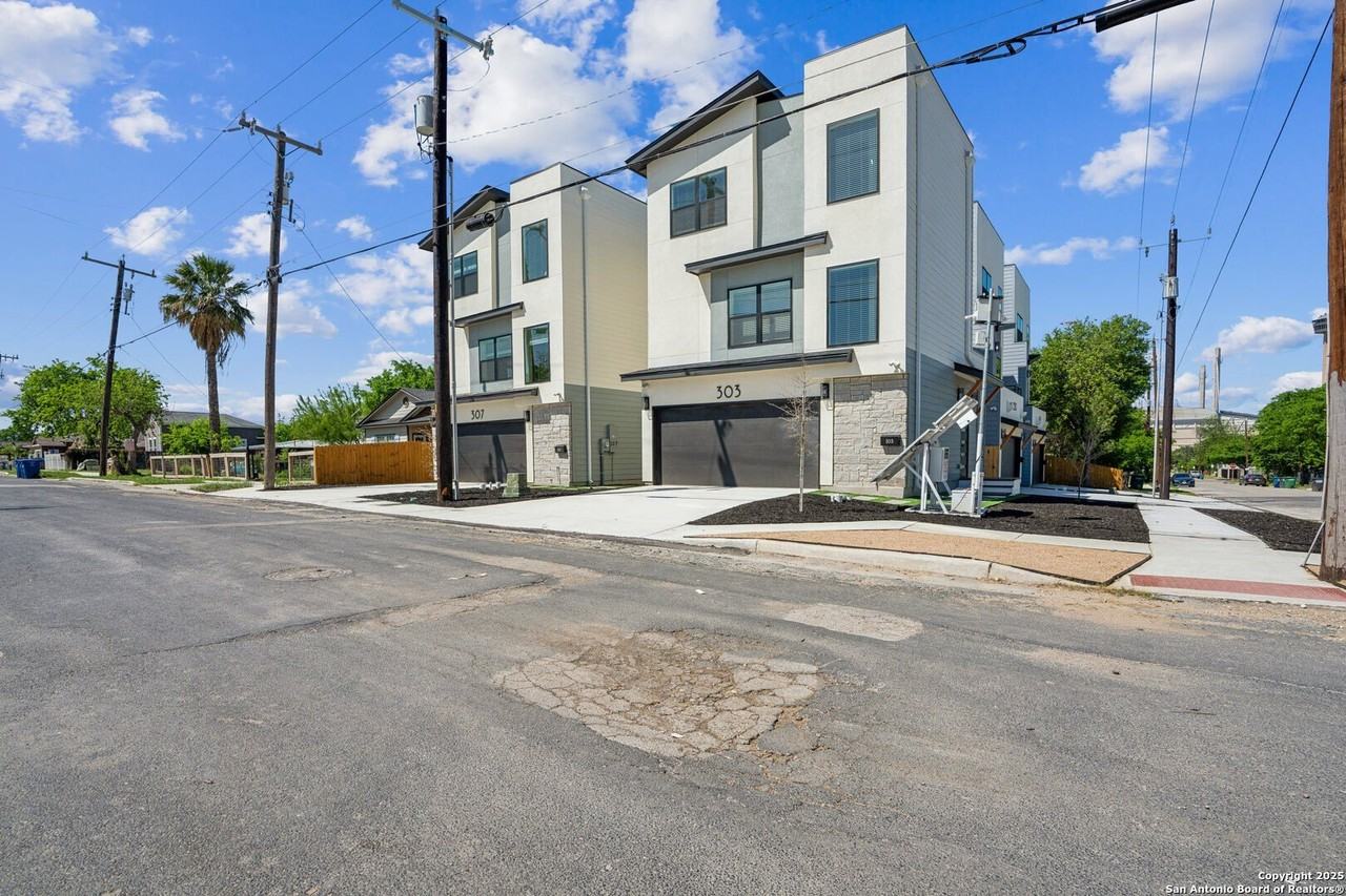 307 S Olive St - Photo 2 of 35