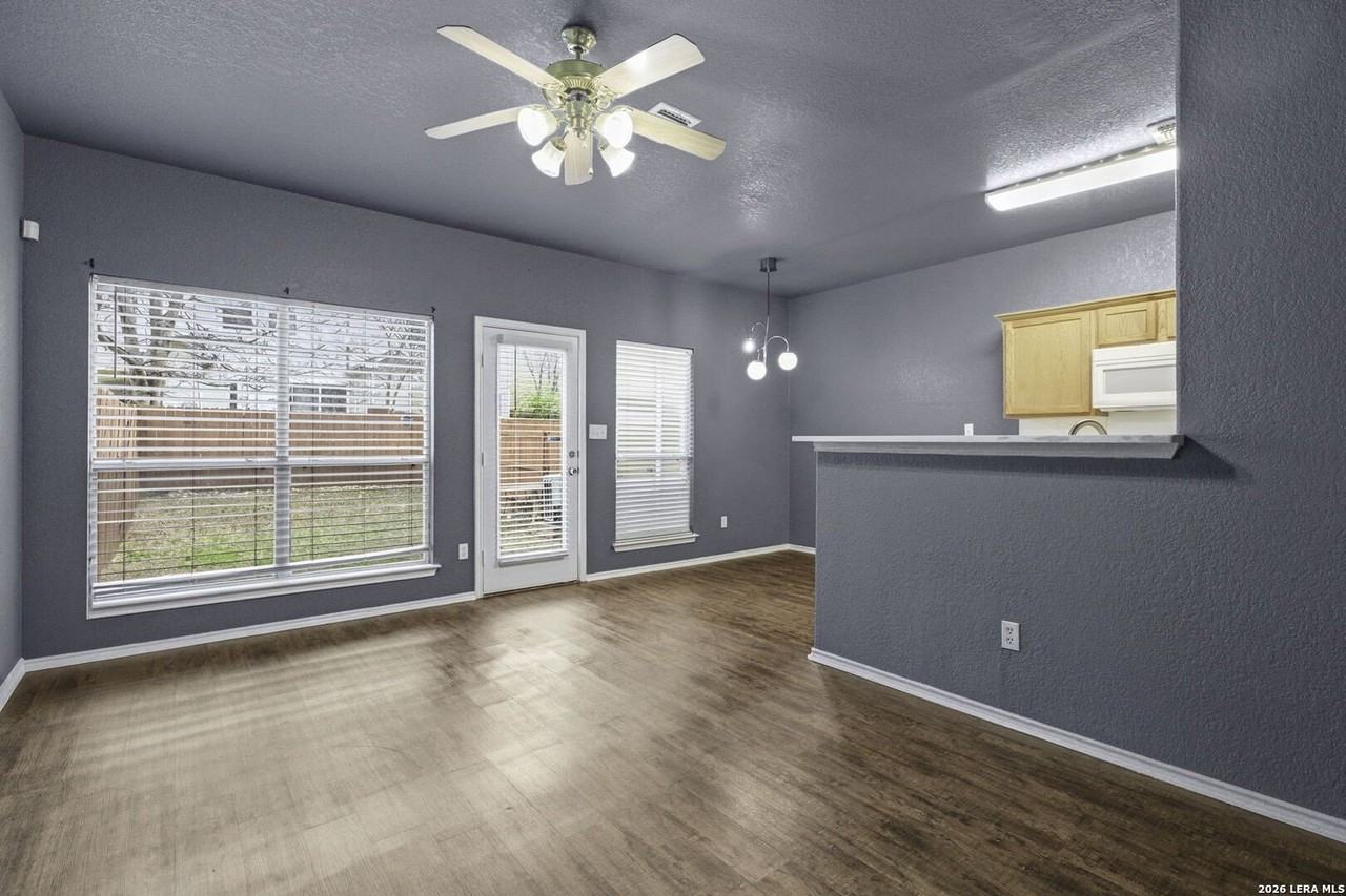 4145 Copano Bay - Photo 6 of 28