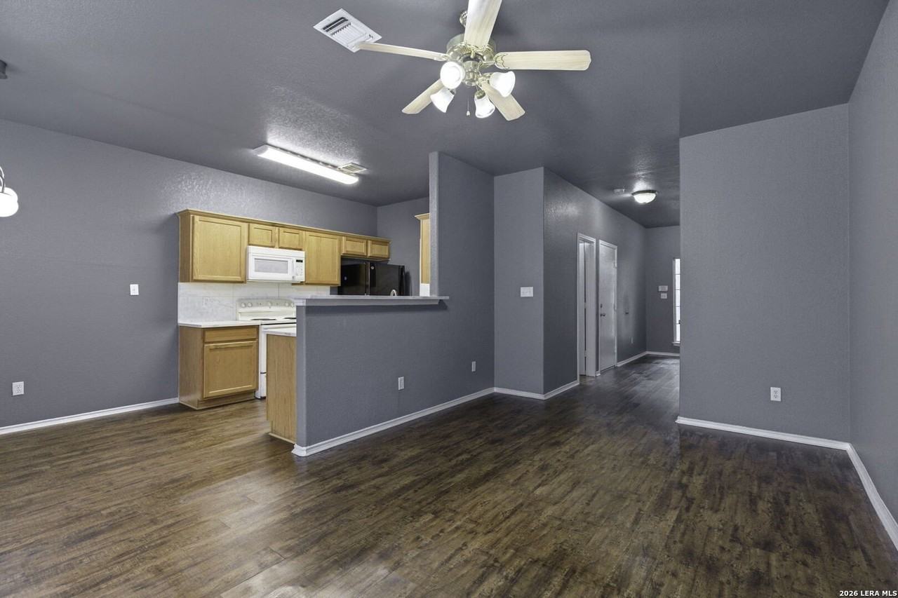 4145 Copano Bay - Photo 7 of 28