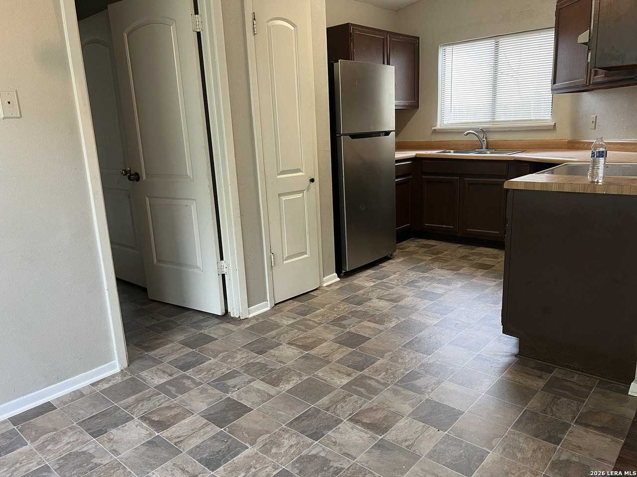 2891 Cherry Field Dr - Photo 4 of 10