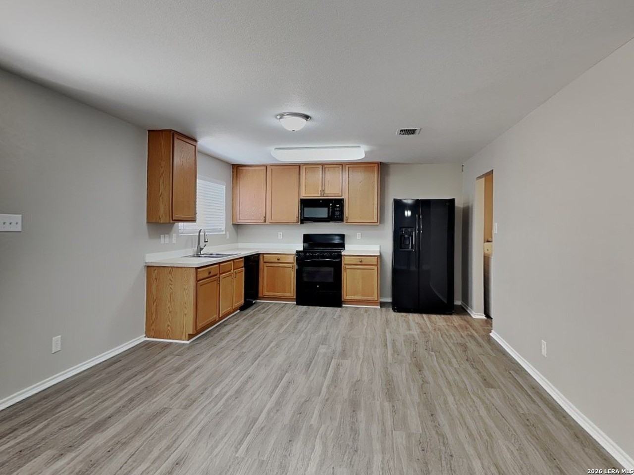 4611 Stallion Cv - Photo 5 of 17