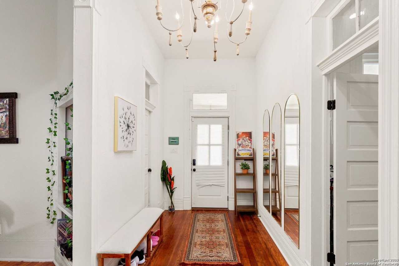 114 Omaha St - Photo 6 of 15