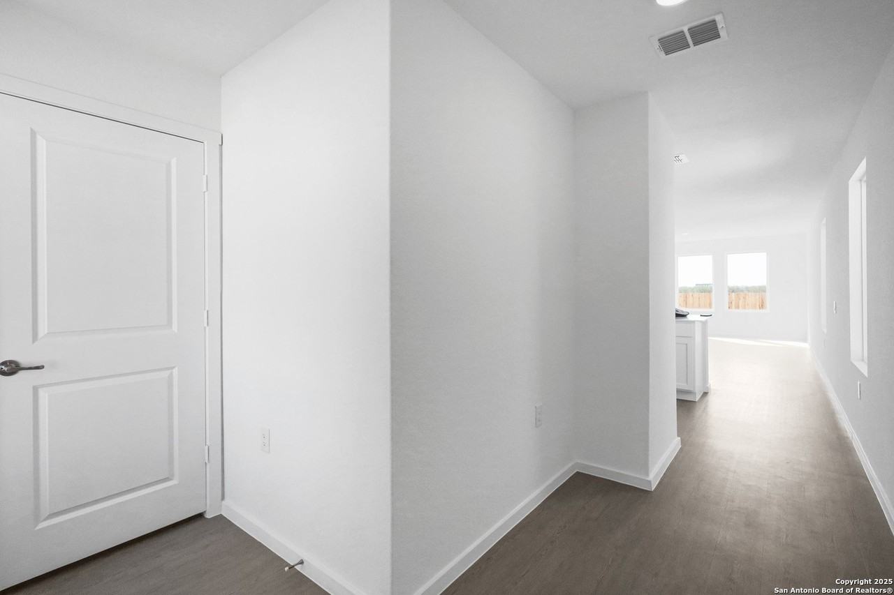 1442 Mira Ml - Photo 5 of 30