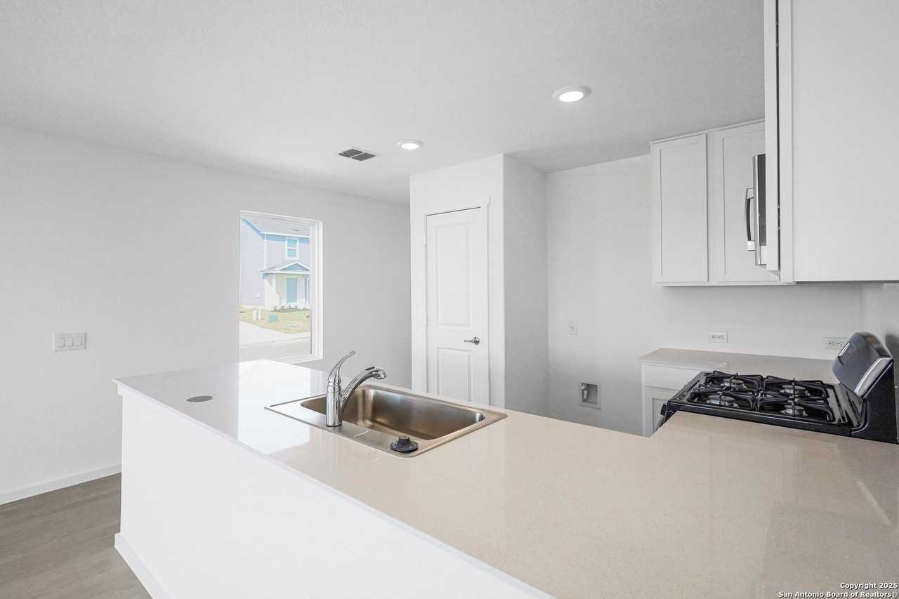 1442 Mira Ml - Photo 7 of 30