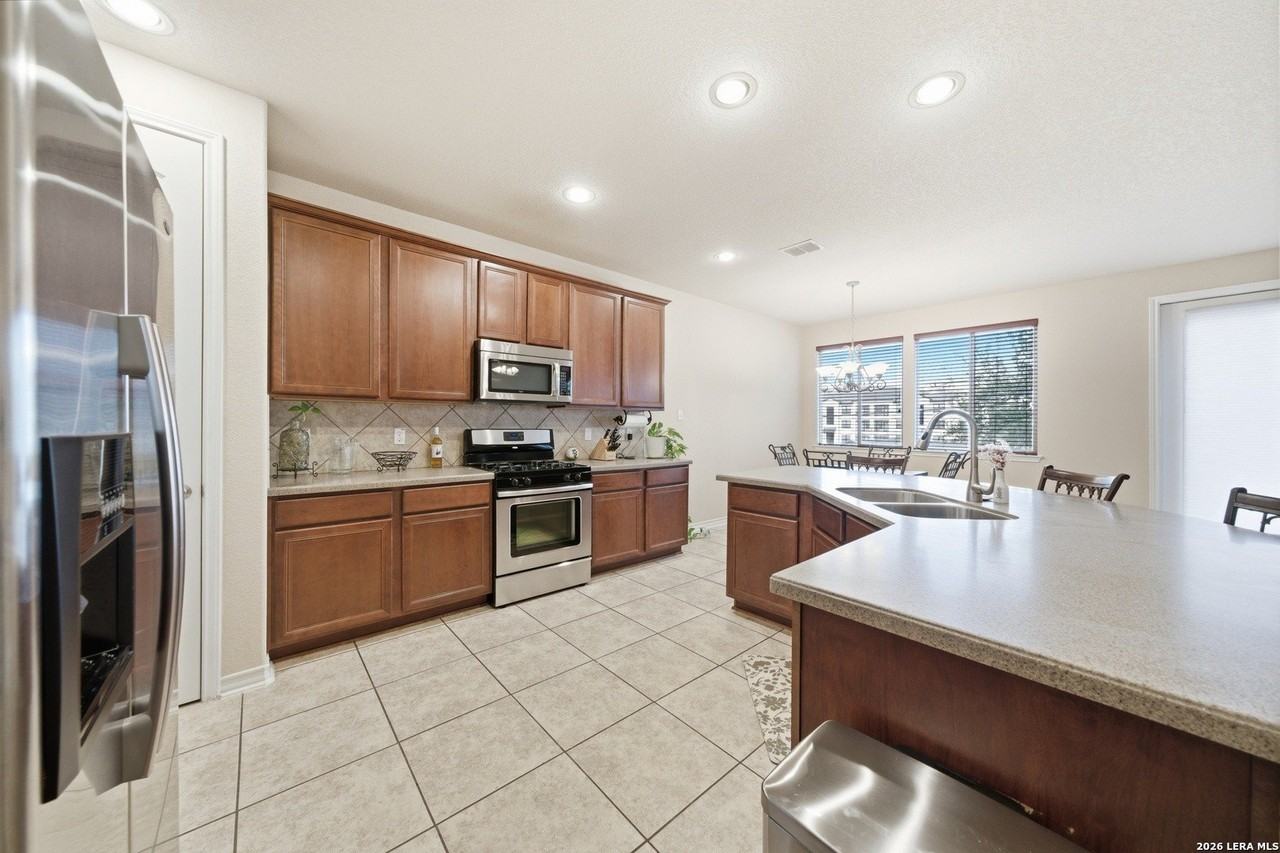 4138 Woodbridge Way - Photo 3 of 21